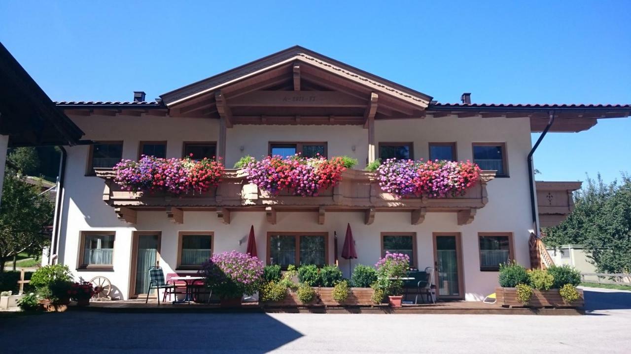 Ferienhaus Gredler Mayrhofen Exterior foto